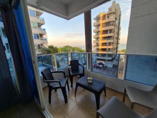 Hermoso Apartamento con vista a la Playa en el Laguito - 8