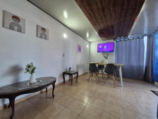 Hermoso Apartamento con vista a la Playa en el Laguito - 5