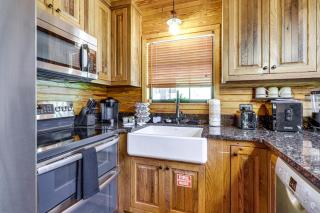 Views, Fire Pit + Game Room: Smoky Mountain Cabin - 2