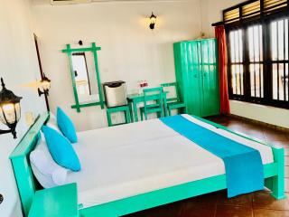 International Beach Hotel & Restaurant - 1