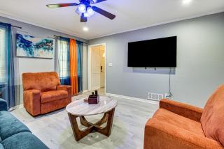 Spacious Home w/ Hot Tub, 14 Mi to Downtown ATL! - 5