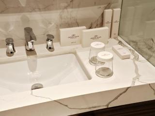 Crowne Plaza Tashkent by IHG - 4