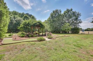 Pool & Dock Access! Bohannon Cottage on the Bay - 1