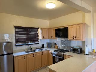 Dove Cove Comfort Suites - 5
