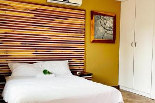 Oluzizi Guesthouse - 1