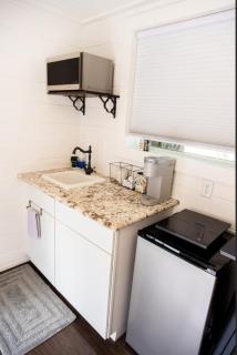 NEW! Cozy Container Home at Cliffside #3 - 8