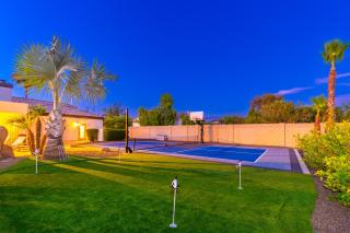 MillionMiniResortWaterSlidePickleBallGolfSpa - 7