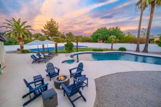 Multimillion ResortVillaWaterslidePickleball CourtPuttting greenspagameroom - 7