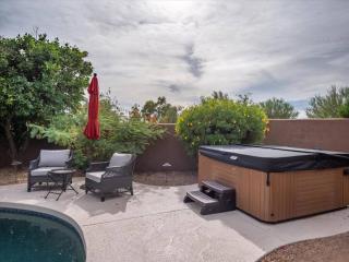 Desert Hideaway Shuffleboard Court Golf Billiards - 4
