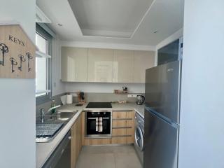 Stunning 2-BR Apt in a luxury complex near the beach! - 3