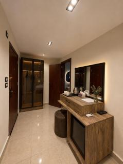 Ivory Pyramids View inn - 2