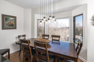 Flat Top Lodge - 7