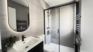Chic Modern Villa With Heated Pool & Scenic Views - 2