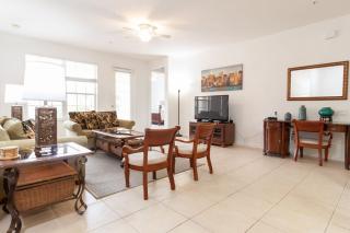 Condo 5min-Universal | Spacious Condo VC101 - 3