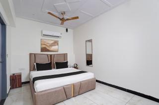 Hotel O Ghunghru - 1