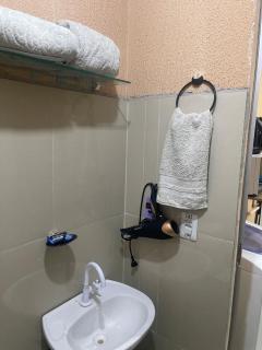 Apt 40 m Térreo Agradável Confortável, ar e eletrodomésticos 1 cama de casal e 1 cama de solteiro dupla - 8