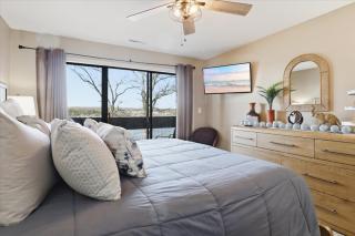 Excellent Family Stay w/ Boat Slip, 2 Pools, Hot Tub, Courts & Arcade Games - 7