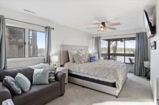 Excellent Family Stay w/ Boat Slip, 2 Pools, Hot Tub, Courts & Arcade Games - 3