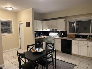 -No65- Fancy Room in a House - Steps to Boston College & Green Line at Brighton Boston - 7