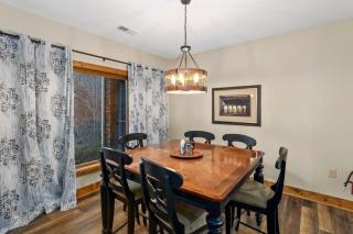 Bearfoot Lodge - 9