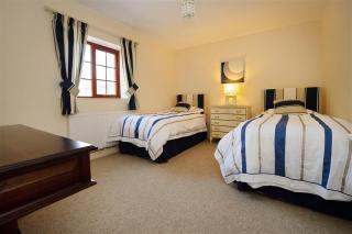 2 Bed in Pwllheli oc-ybetws - 3