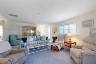 Bethany West---522 Fairway Dr - 6