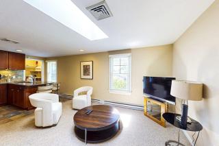 Town of Rehoboth Beach --- 38242 Robinson Dr. Unit #2 - 4