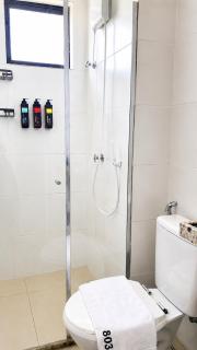 Apartment with En-Suite Bathrooms and Private Garage - 9