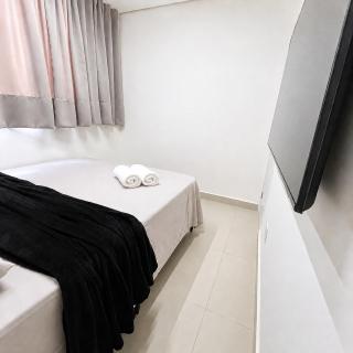 Apartment with En-Suite Bathrooms and Private Garage - 6