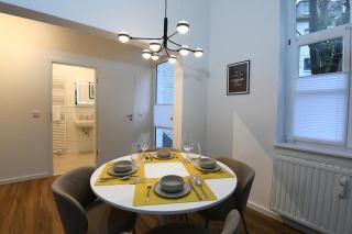 Modern design apartment in Essen-Mitte for 4 - 4