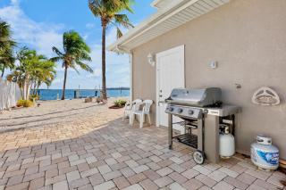 White Pelican House - 6