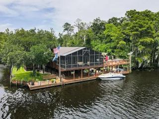 Amite River Retreat - 9