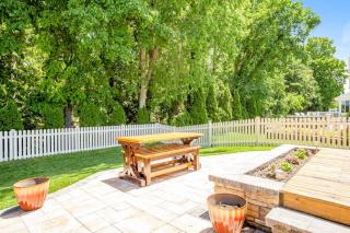 Plantations East - 221 Lakeside Dr - 8
