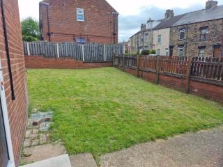 Luxury home in Barnsley - 6