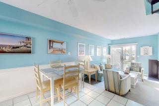 Sea Pines Village - 5 Sea Pines Village - 5