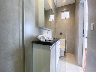 Prado Premium Lofts e Kitnets com Ar-Condicionado e TV Smart - 1