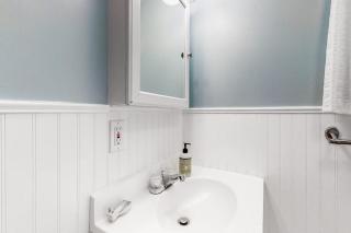 Bethany West - 609 Brookview - 2