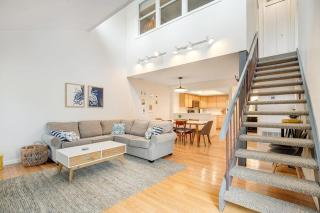 Sea Colony --- 1401 Forest Hills - 5