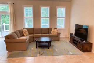 Grande at Canal Pointe --- 37546 Worcester Dr. - 8