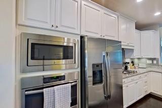 Bayside Resort --- 30141 Candleberry Dr - 1