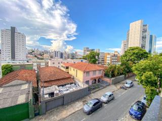 Prado Premium Lofts e Kitnets com Ar-Condicionado e TV Smart - 6