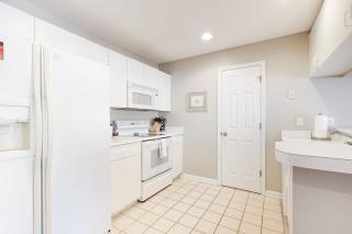Sea Colony - 56048 Pinewood Dr - 2