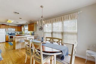 Bahama Beach Cottages --- 634 Sandy Point Rd - 6
