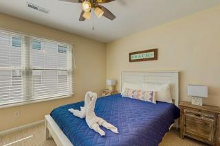 Rainbow Cove --- 117 Dagsworthy Ave #B - 3