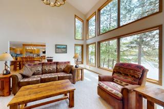 Pickerel Point Home - 3