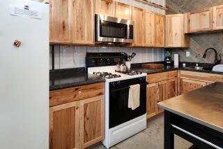 Moe's Vineyard - Barndominium - Necedah - 1