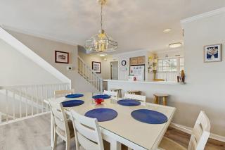 Salt Pond - 15 Schooner Vill - 5