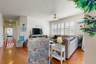Grande at Canal Pointe -- 37697 Ulster #12 - 6