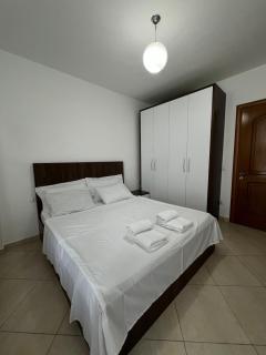 Sunset Apartment - 8