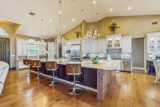 Cape Coral Charmer - 3
